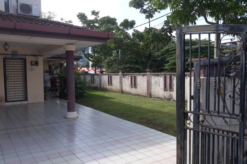 WhatsApp Image 2019-06-14 at 11.55.05.jpeg